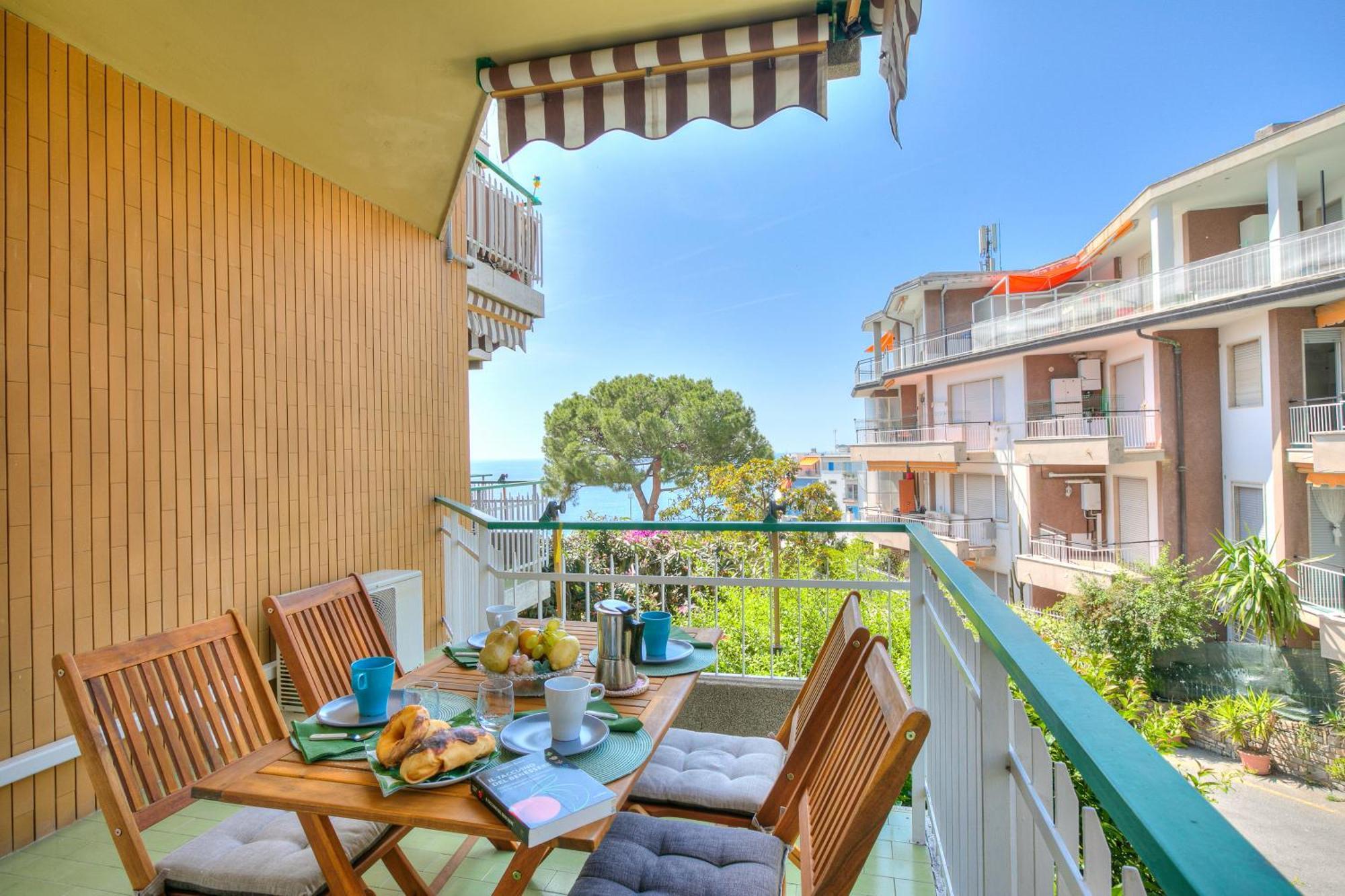 Casa Emma With Sea Glimpse - Happy
