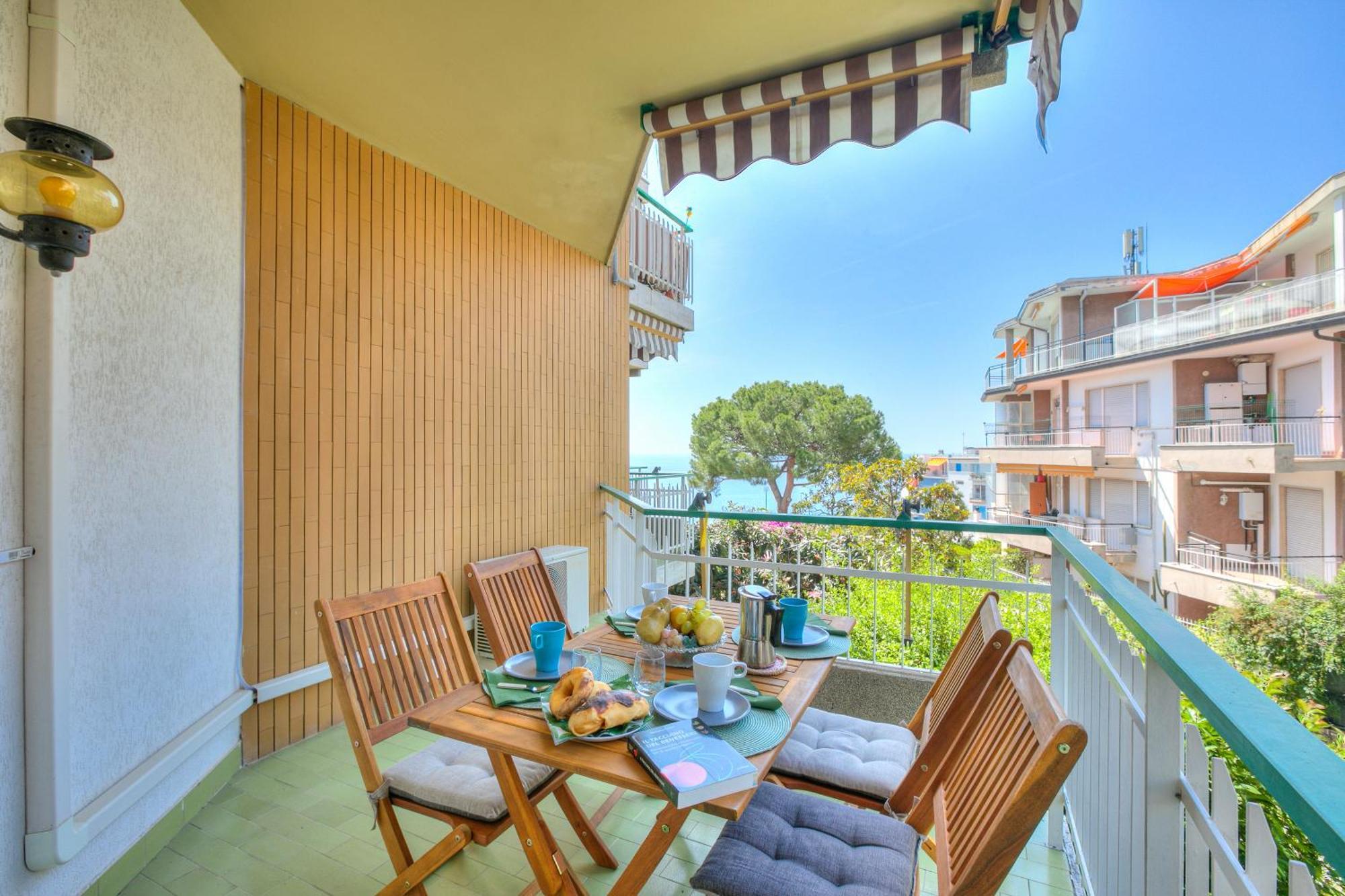 Casa Emma With Sea Glimpse - Happy Apartment Sanremo